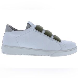 Blackstone‎ Women’s Low Sneakers 3 Strap White Lizard Size 11